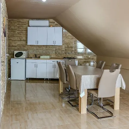 Gardi Apartman Szekszárd Exterior foto