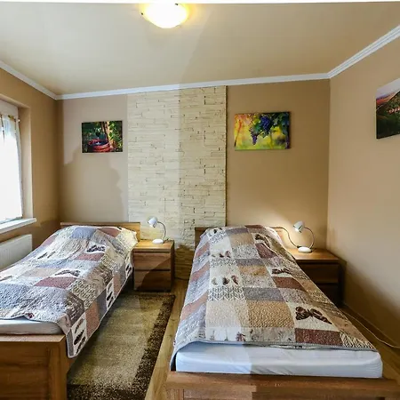 Gardi Apartman Szekszárd Exterior foto