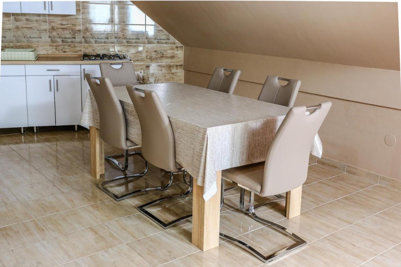 Apartament Gardi Szekszárd
