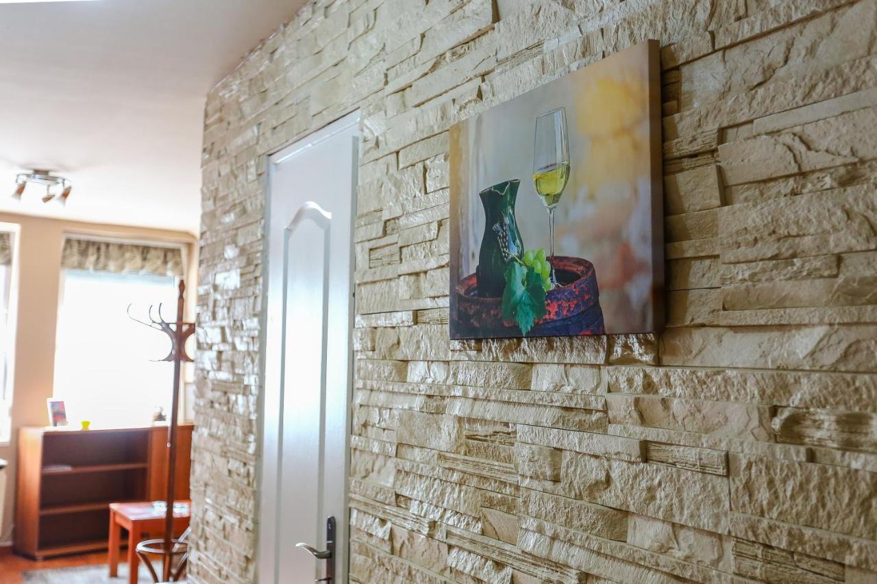 Apartament Gardi